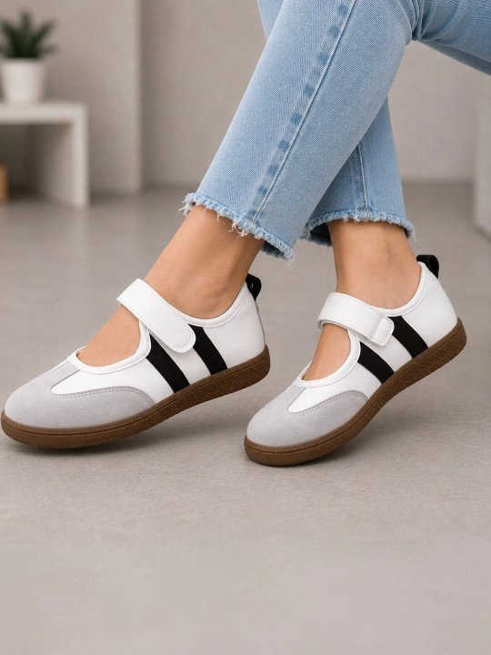 Roadster The Lifestyle Co Women Colourblocked Round Toe Velcro Ballerinas