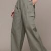 Roadster The Lifestyle Co. Women Pure Cotton Pleated Regular Fit Cargos