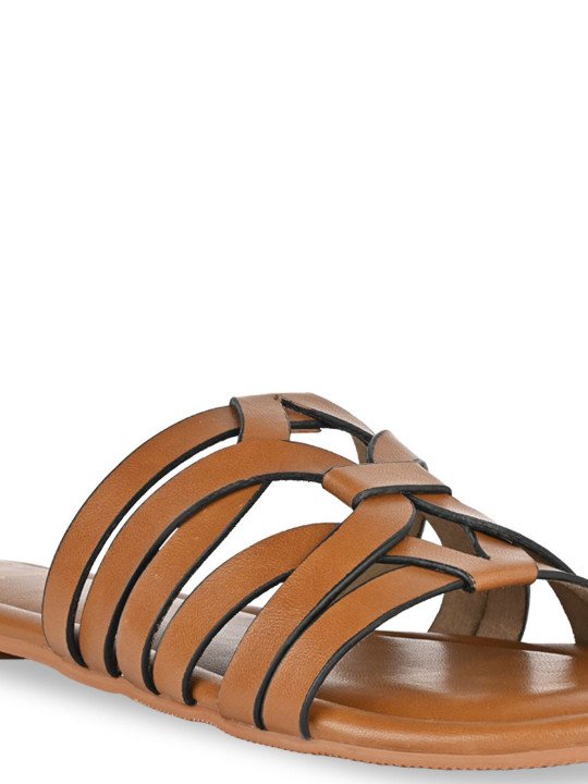 CAI Women Lazer cut Flats