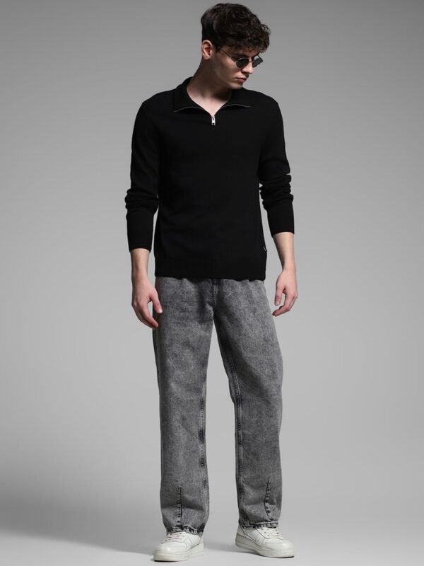 Jack & Jones Men Relaxed Fit High-Rise Light Fade Cotton Jeans