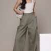 Roadster The Lifestyle Co. Women Pure Cotton Pleated Regular Fit Cargos