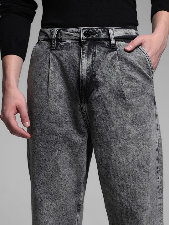 Jack & Jones Men Relaxed Fit High-Rise Light Fade Cotton Jeans
