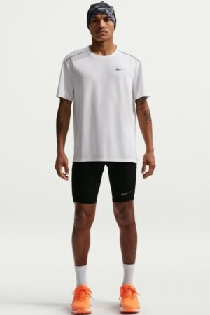 Nike Miler Men Dri-FIT UV-Protection Short-Sleeve Running T-Shirt