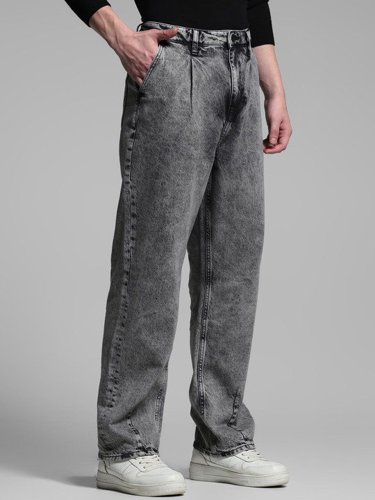 Jack & Jones Men Relaxed Fit High-Rise Light Fade Cotton Jeans