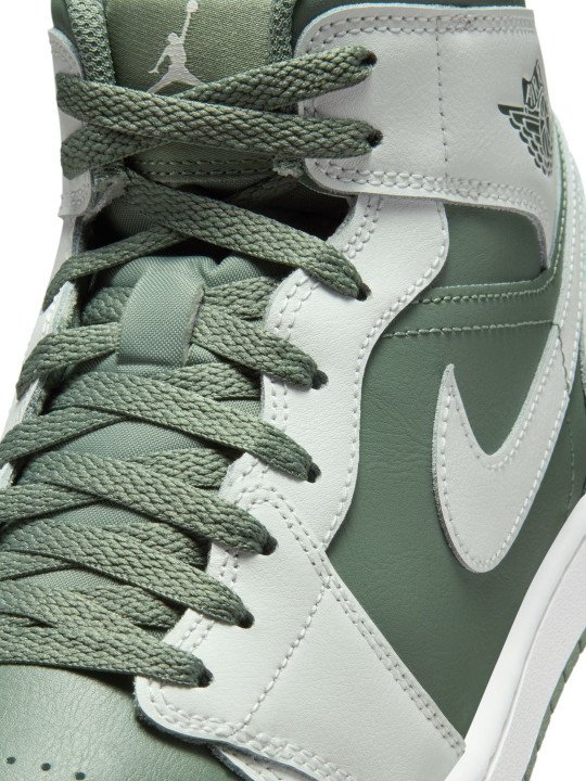 Nike Air Jordan 1 Mid SE Shoes