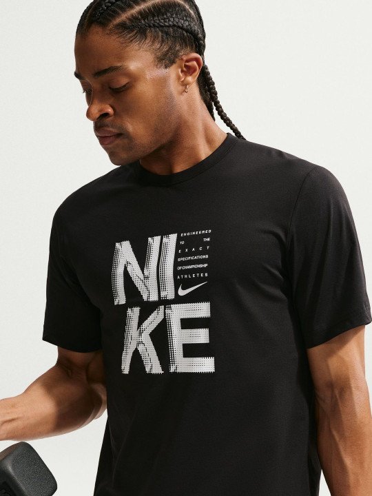 Nike Hyverse Men's Dri-FIT Training T-Shirt