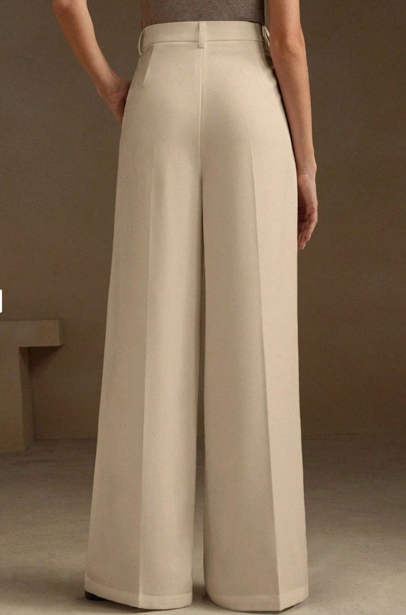 Kotty Women Relaxed Straight Leg High-Rise Pleated Parallel Trousers