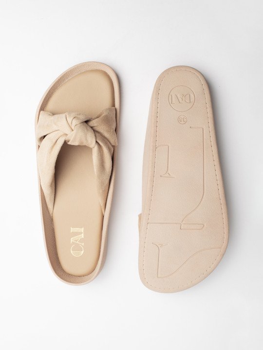 CAI Women Knot Me Slides