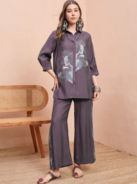 Anouk Embroidered Shirt with Trousers