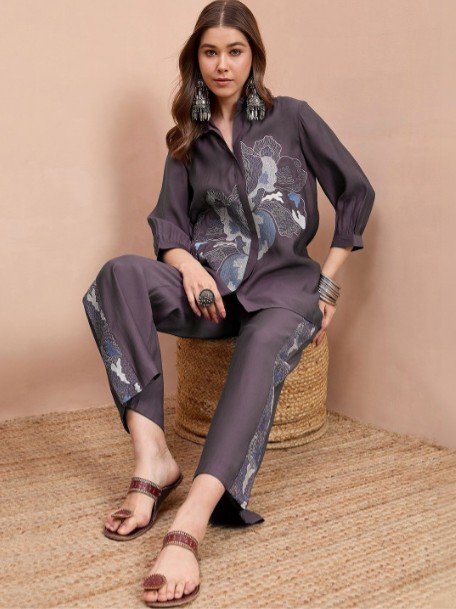 Anouk Embroidered Shirt with Trousers