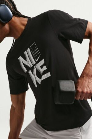 Nike Hyverse Men's Dri-FIT Training T-Shirt