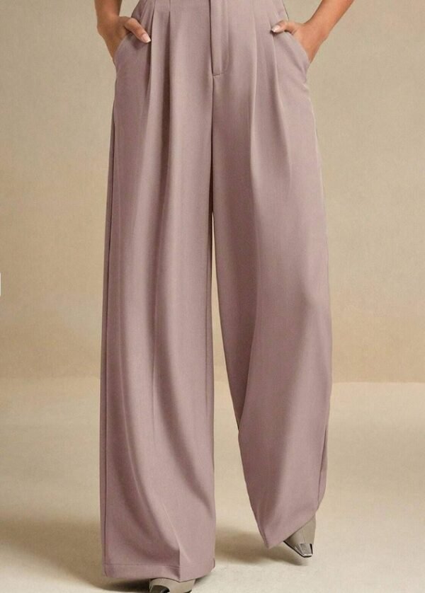 Kotty Women Relaxed Straight Leg High-Rise Pleated Parallel Trousers