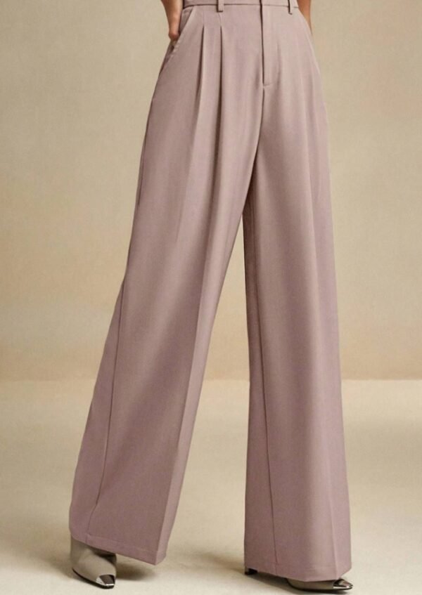 Kotty Women Relaxed Straight Leg High-Rise Pleated Parallel Trousers